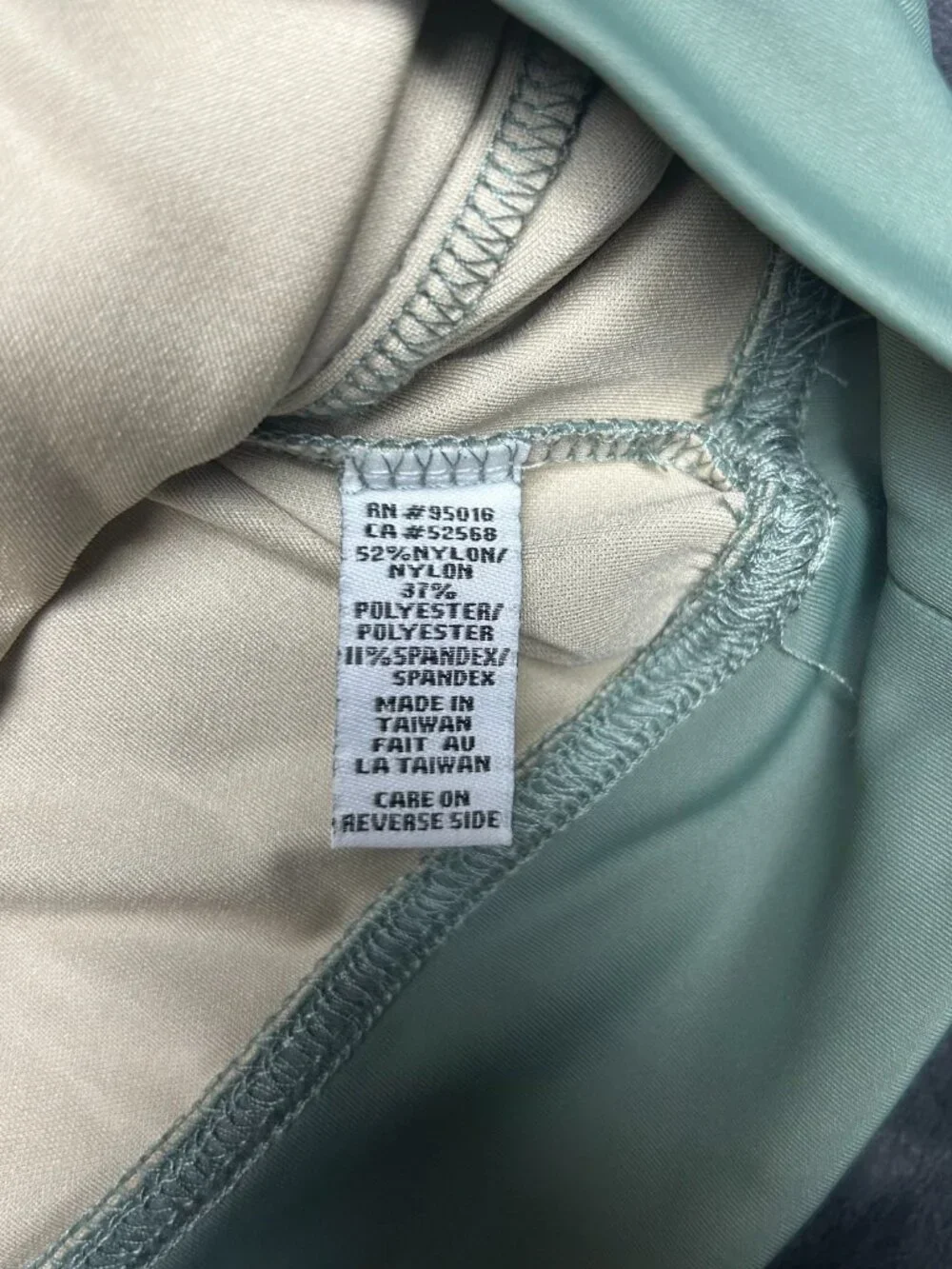 Straight Down Hooded Performance Pullover Xl Light Sage Green